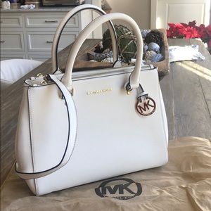 MICHAEL KORS SHOULDER PURSE